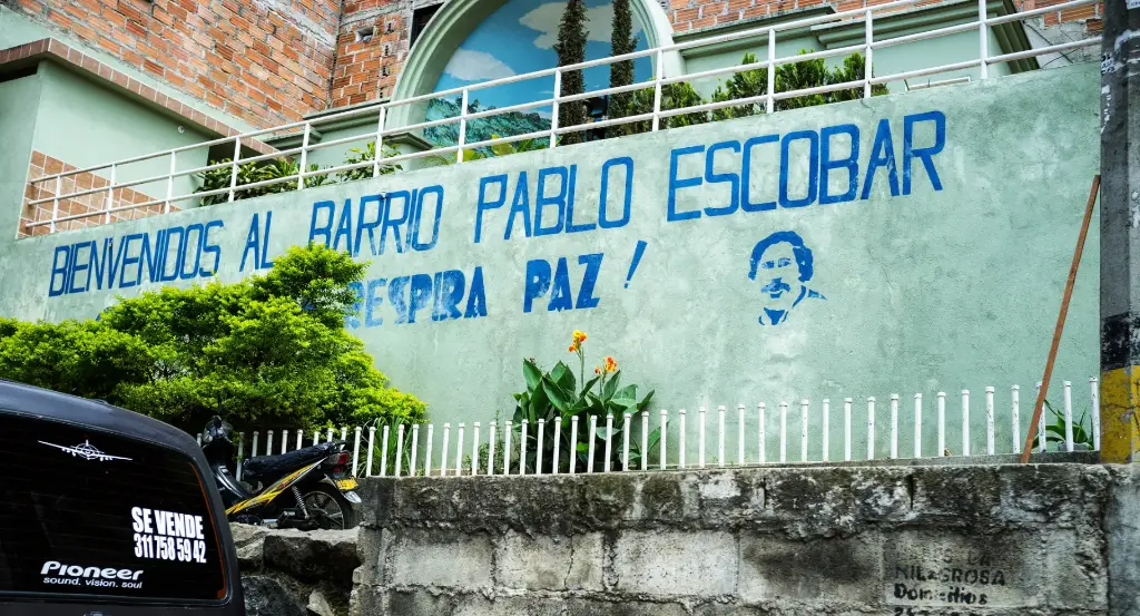  Tour Pablo Escobar – Historia, Memoria y Transformación